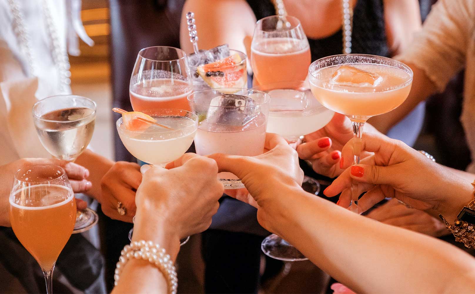 Top 25 Team Bonding Activities To Bring Your Team Together