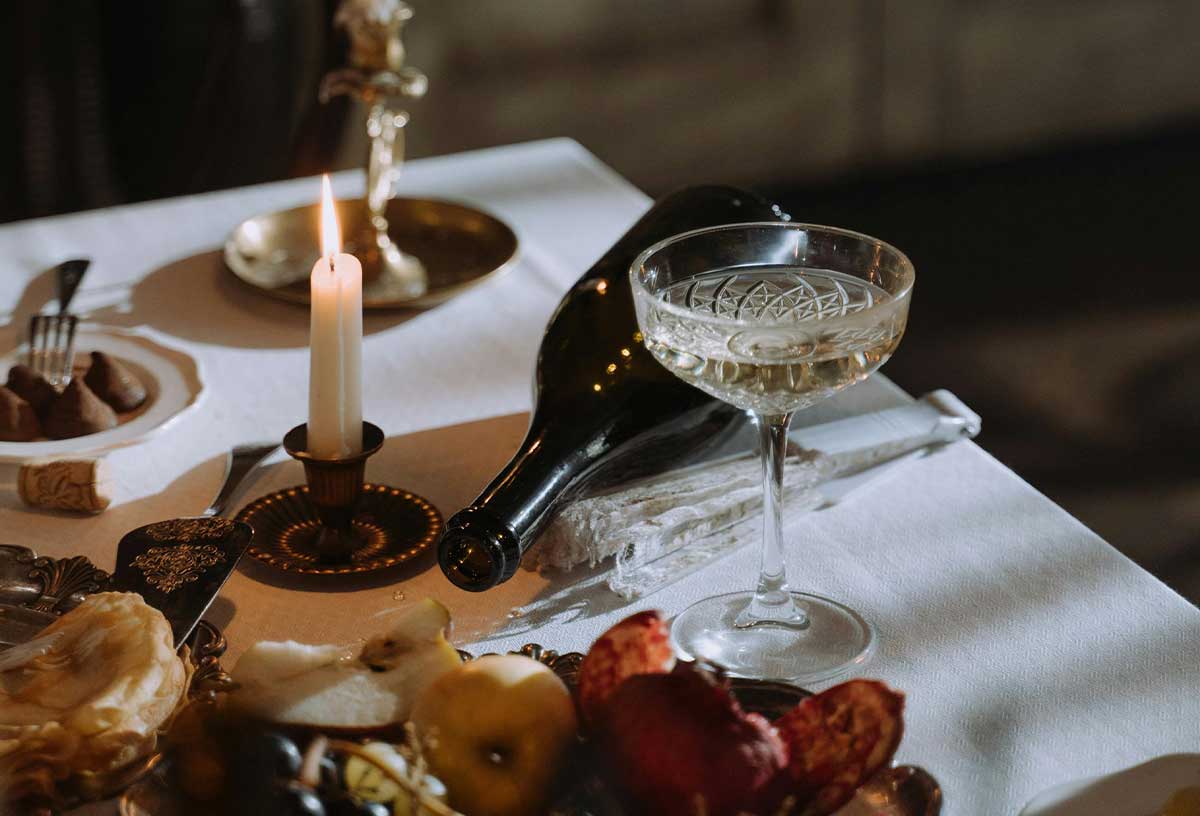 16 Unique Valentines Day Ideas in Melbourne Laneways Dinner