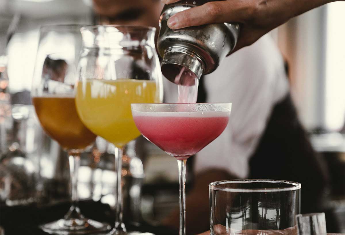 Shake and make some cocktails
