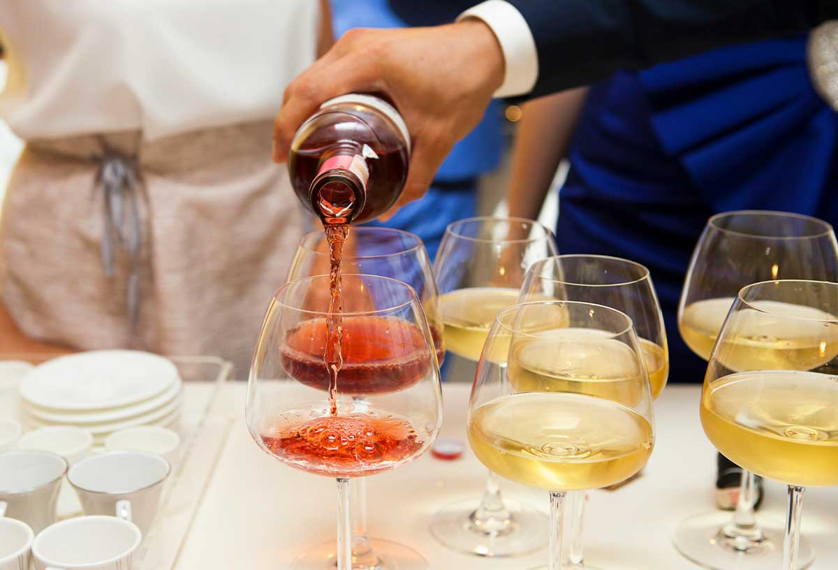 Go for a wine tasting in the Barossa Valley