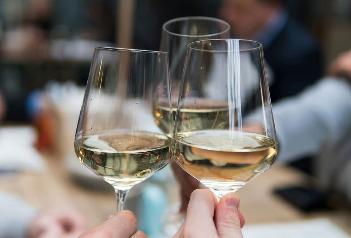 Enjoy Wine Tasting together